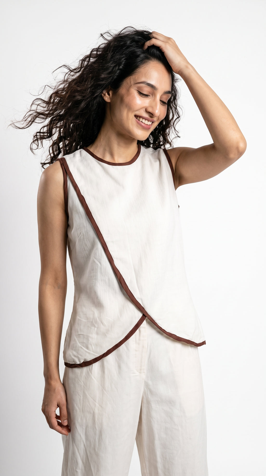 White Linen Contrast Tulip Co-ord Set | Rosio House