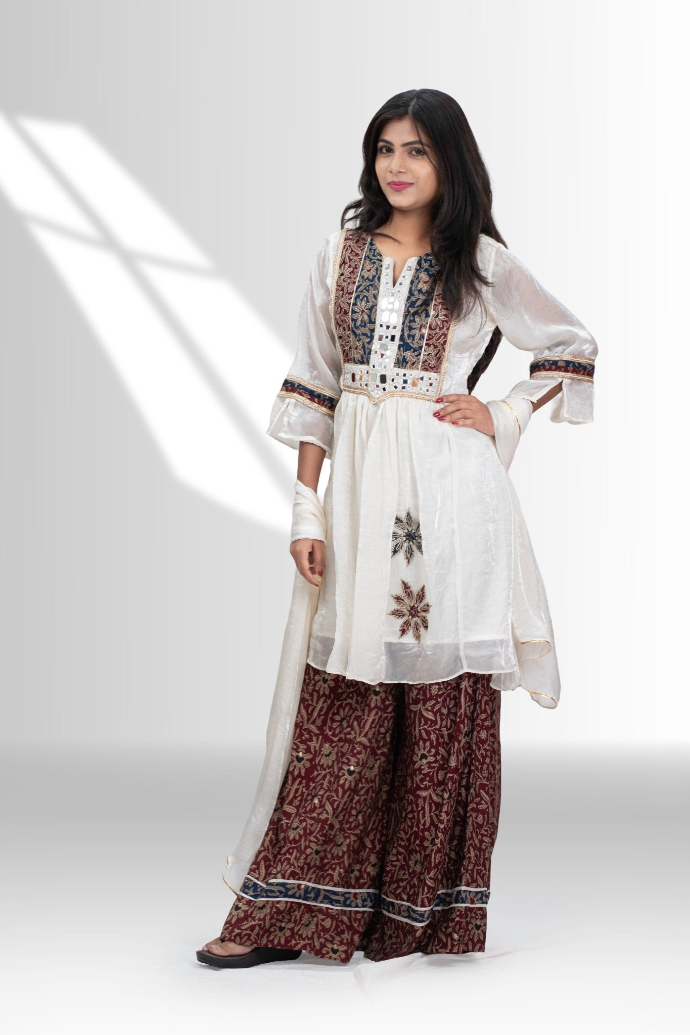 Elegant Ivory Whisper embroidered tunic – Rosio House collection